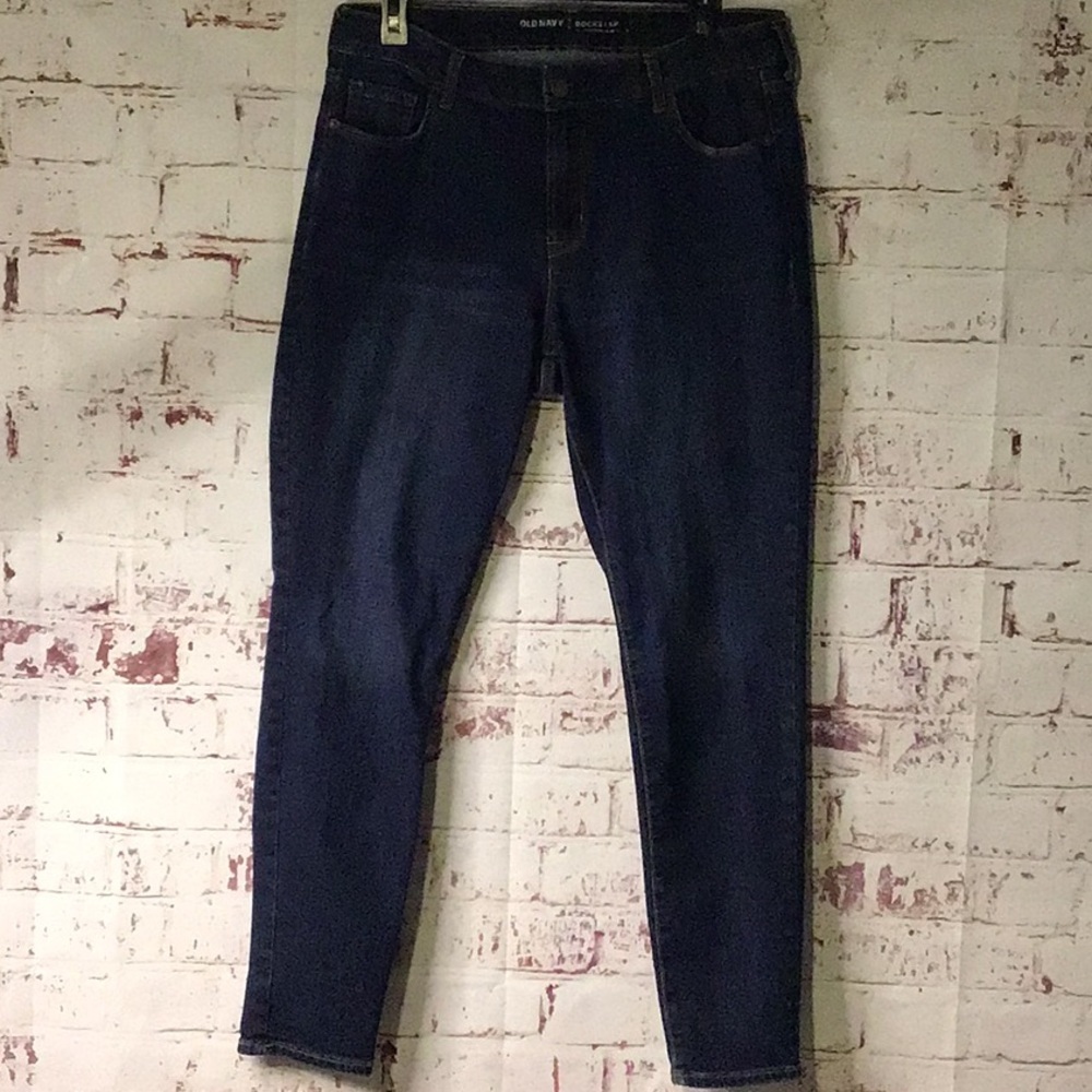 sac961👖Old Navy Mid Rise Rockstar Size 14 w/29” Inseam Demin Jeans - Picture 7 of 8